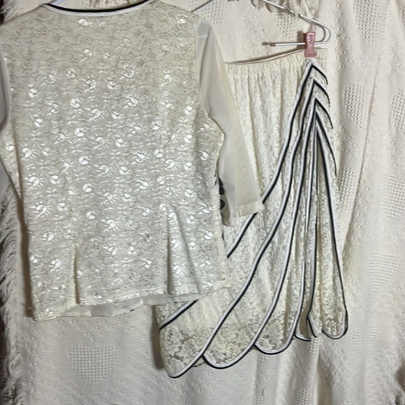 Vintage Two Piece Skirt Set - Picture 5 of 5